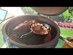 Węgiel drzewny 22 cale Ceramiczne grille Kamado Niebieska gładka powierzchnia BBQ Bambusowa rękojeść