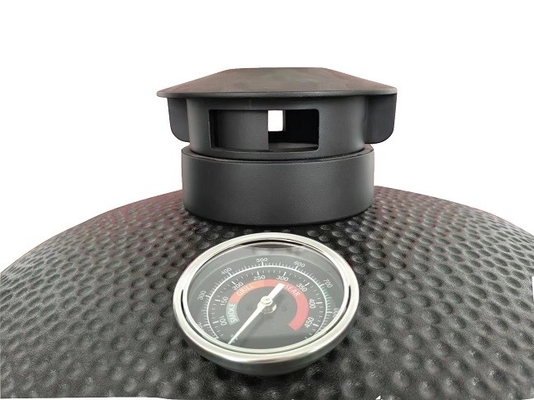 Węgiel drzewny, ceramiczne grille Kamado z czarnym kamieniem do pizzy